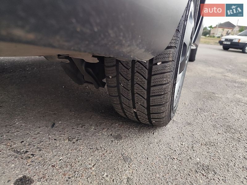 Фото Renault Trafic з оголошення AUTO.RIA