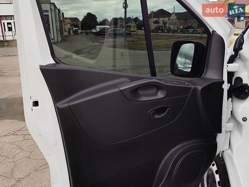 Фото Renault Trafic з оголошення AUTO.RIA