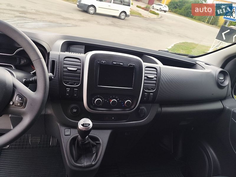 Фото Renault Trafic з оголошення AUTO.RIA