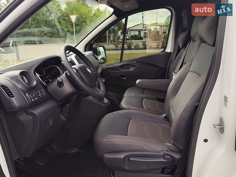 Фото Renault Trafic з оголошення AUTO.RIA