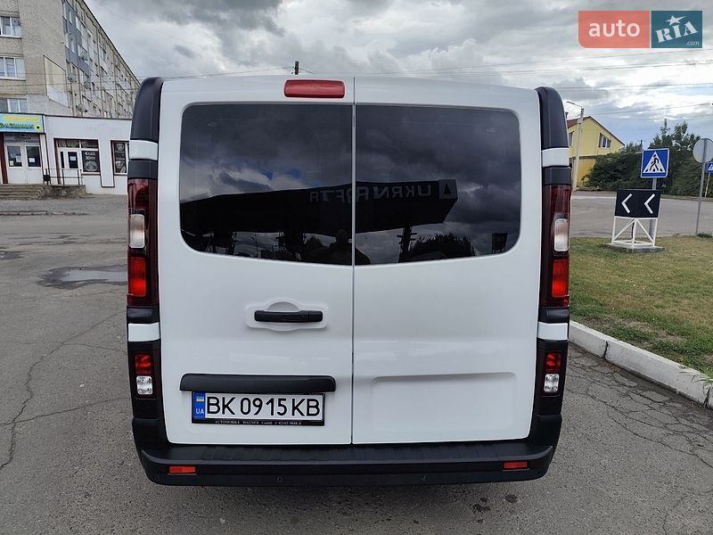 Фото Renault Trafic з оголошення AUTO.RIA