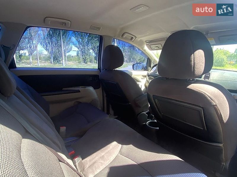 Фото Mitsubishi Grandis з оголошення AUTO.RIA