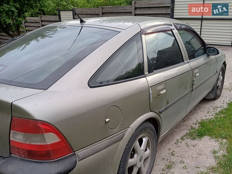 Фото Opel Vectra з оголошення AUTO.RIA