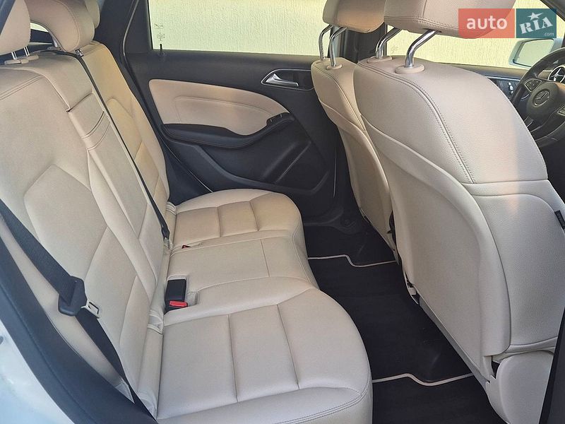 Фото Mercedes-Benz B-Class з оголошення AUTO.RIA