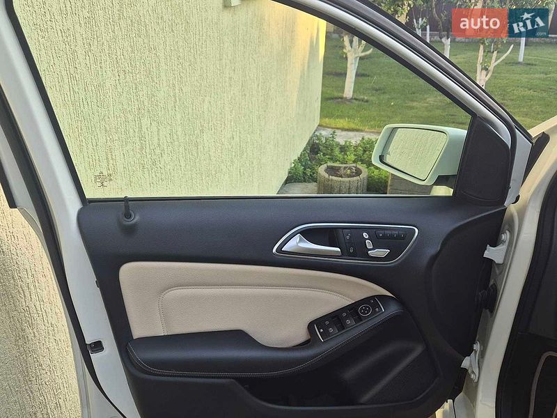 Фото Mercedes-Benz B-Class з оголошення AUTO.RIA