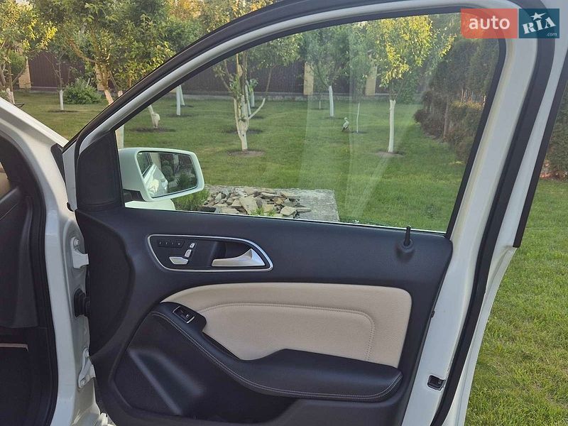 Фото Mercedes-Benz B-Class з оголошення AUTO.RIA
