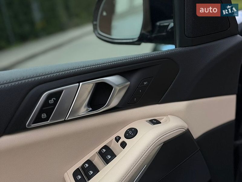Фото BMW X5 з оголошення AUTO.RIA