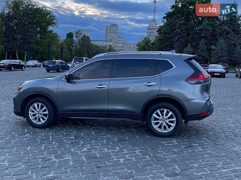 Фото Nissan Rogue з оголошення AUTO.RIA