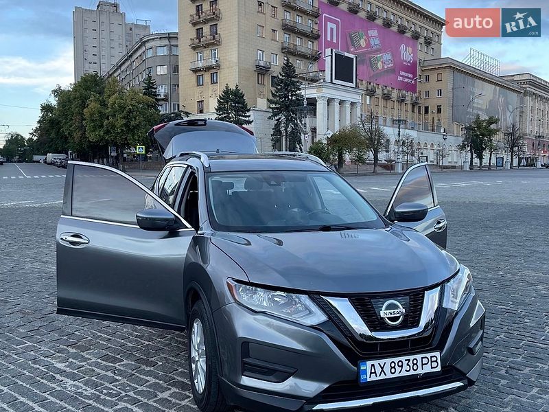 Фото Nissan Rogue з оголошення AUTO.RIA
