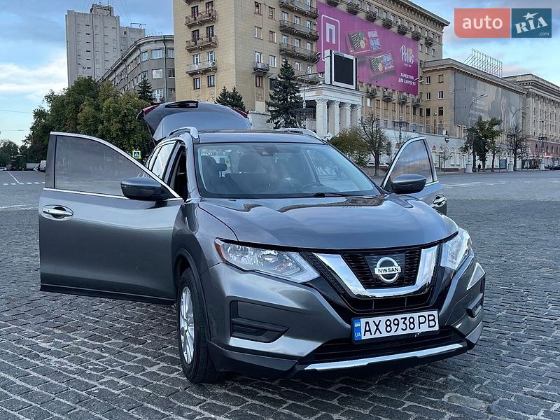 Фото Nissan Rogue з оголошення AUTO.RIA