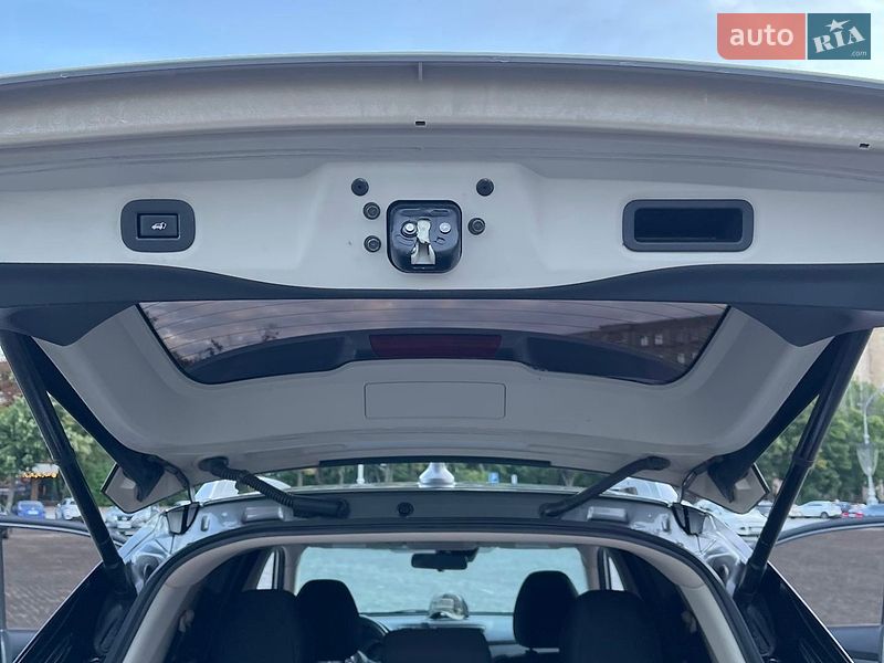 Фото Nissan Rogue з оголошення AUTO.RIA