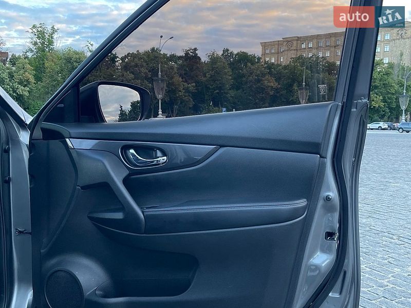 Фото Nissan Rogue з оголошення AUTO.RIA