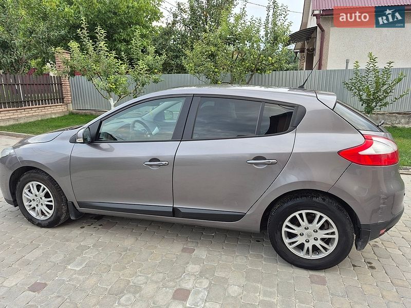 Фото Renault Megane з оголошення AUTO.RIA