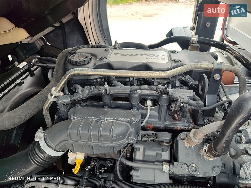 Фото Iveco EuroCargo з оголошення AUTO.RIA