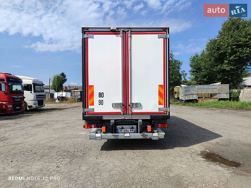 Фото Iveco EuroCargo з оголошення AUTO.RIA
