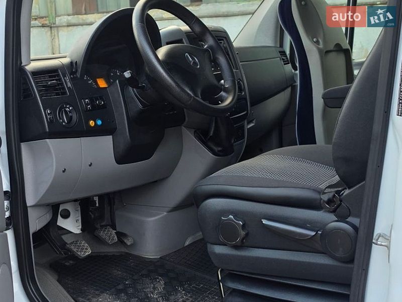 Фото Mercedes-Benz Sprinter з оголошення AUTO.RIA