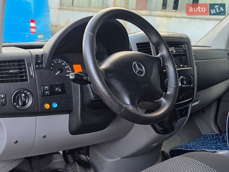 Фото Mercedes-Benz Sprinter з оголошення AUTO.RIA