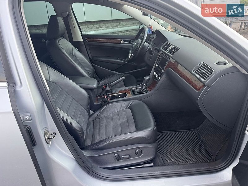 Фото Volkswagen Passat з оголошення AUTO.RIA