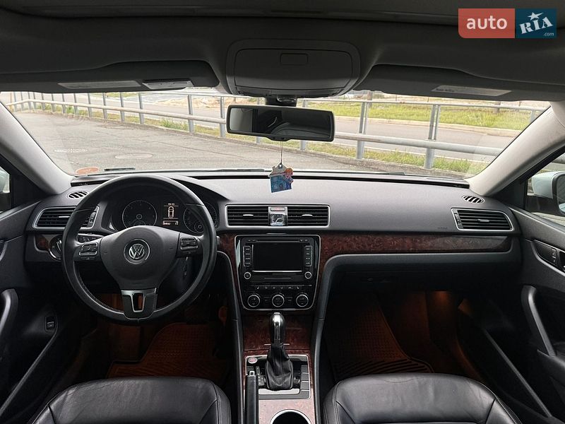 Фото Volkswagen Passat з оголошення AUTO.RIA