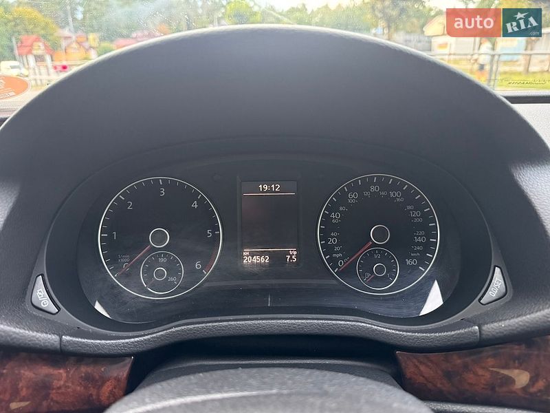 Фото Volkswagen Passat з оголошення AUTO.RIA