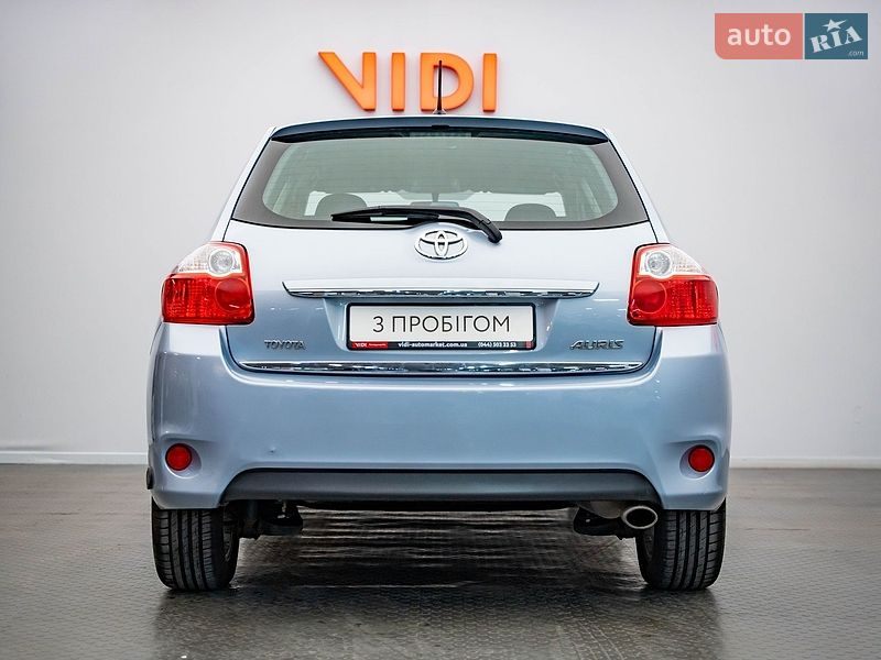 Фото Toyota Auris з оголошення AUTO.RIA