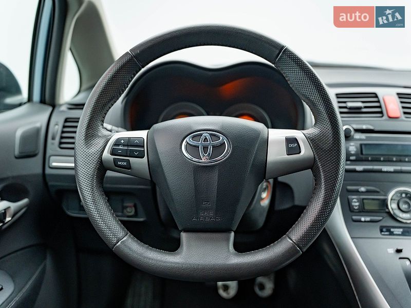 Фото Toyota Auris з оголошення AUTO.RIA