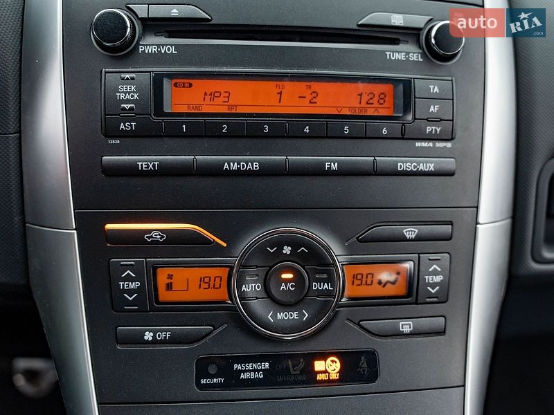 Фото Toyota Auris з оголошення AUTO.RIA