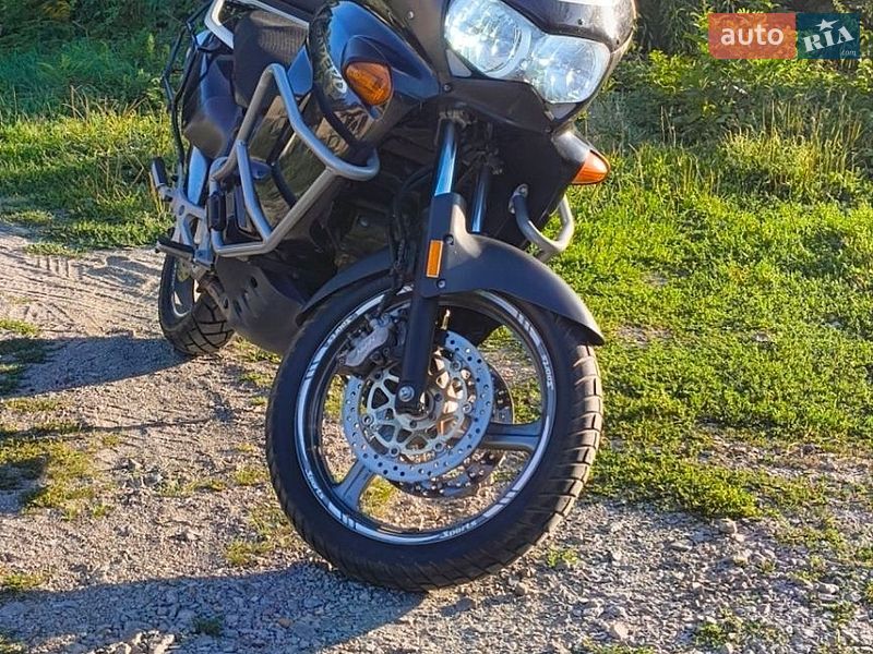 Фото Honda Varadero 1000 з оголошення AUTO.RIA