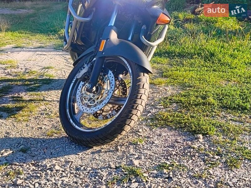 Фото Honda Varadero 1000 з оголошення AUTO.RIA