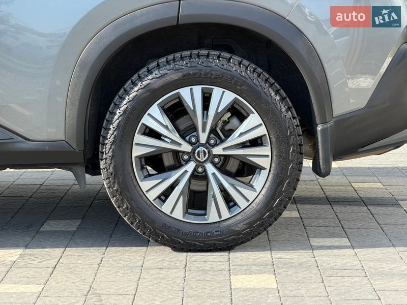 Фото Nissan Rogue з оголошення AUTO.RIA