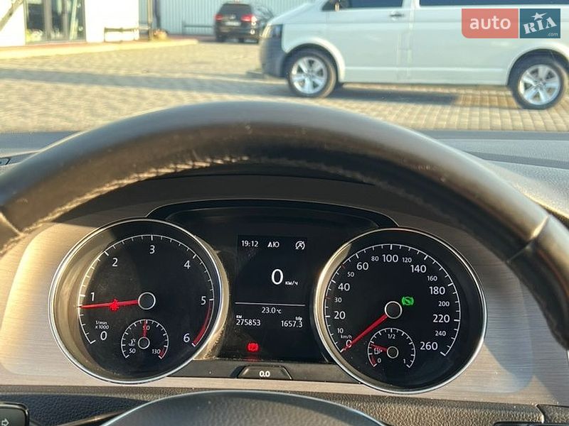 Фото Volkswagen Golf з оголошення AUTO.RIA