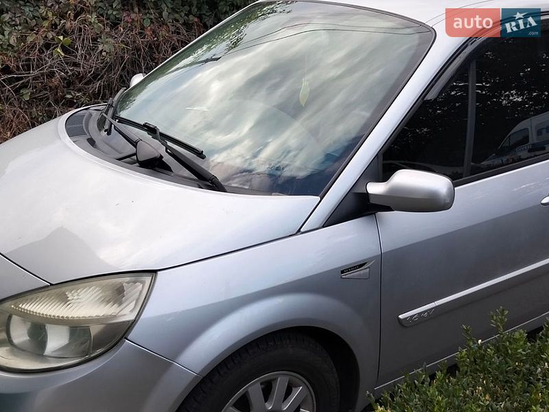 Фото Renault Scenic з оголошення AUTO.RIA