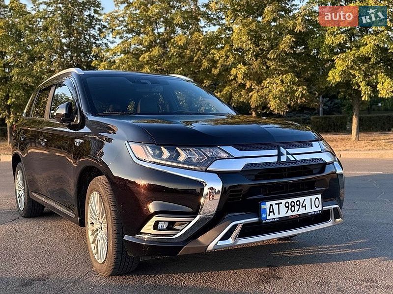 Фото Mitsubishi Outlander з оголошення AUTO.RIA