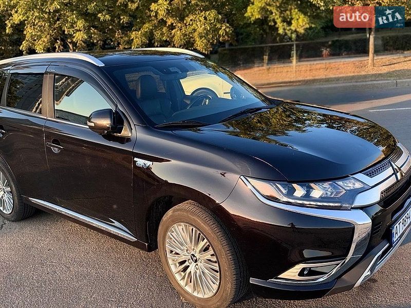 Фото Mitsubishi Outlander з оголошення AUTO.RIA