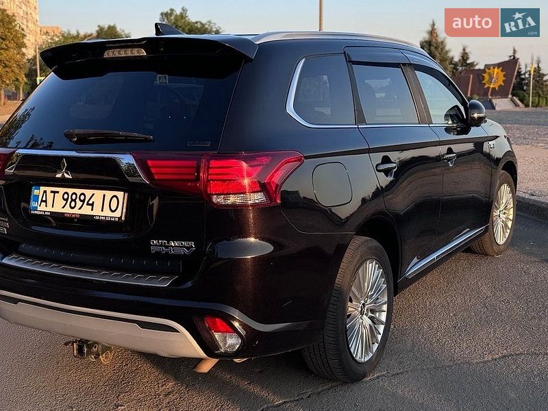 Фото Mitsubishi Outlander з оголошення AUTO.RIA