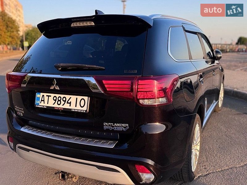 Фото Mitsubishi Outlander з оголошення AUTO.RIA