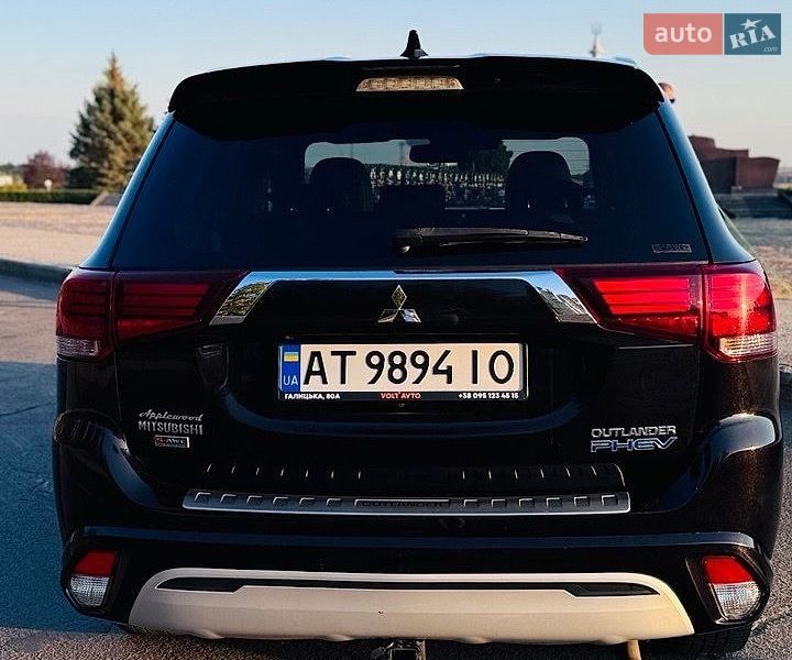 Фото Mitsubishi Outlander з оголошення AUTO.RIA