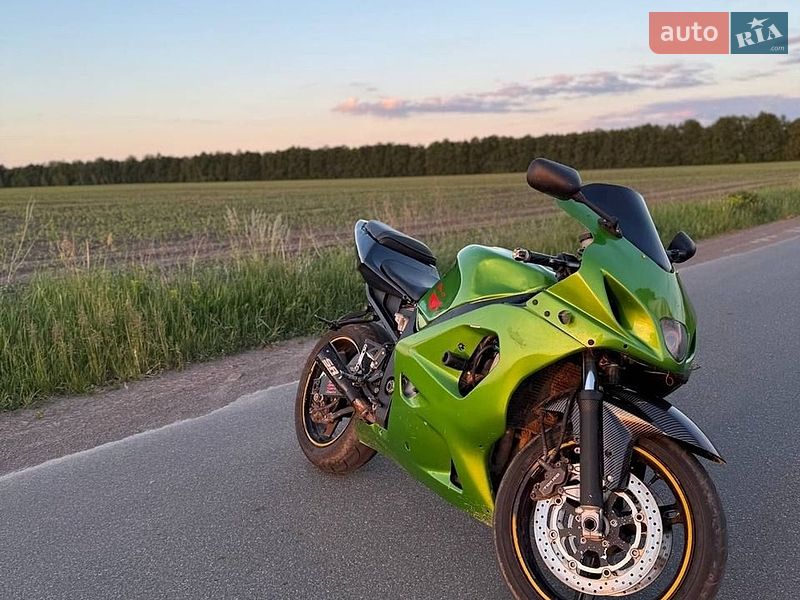 Фото Suzuki GSX-R 600 з оголошення AUTO.RIA