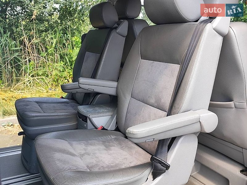 Фото Volkswagen Multivan з оголошення AUTO.RIA
