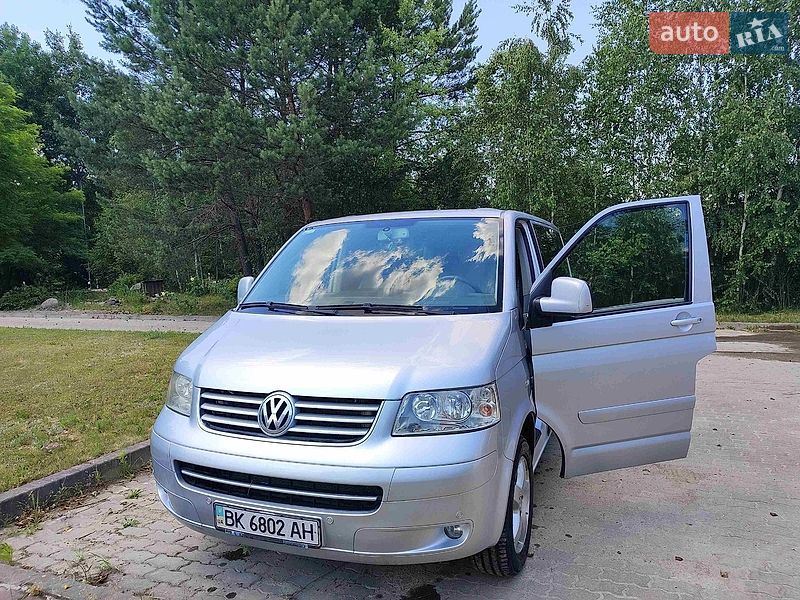 Фото Volkswagen Multivan з оголошення AUTO.RIA