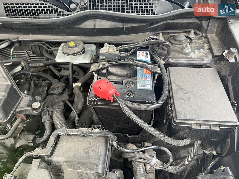 Фото Honda CR-V з оголошення AUTO.RIA
