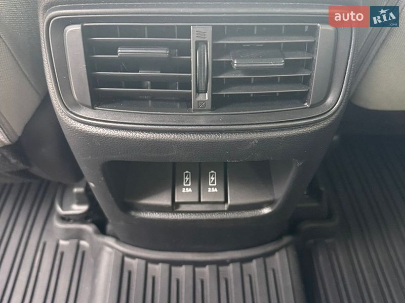Фото Honda CR-V з оголошення AUTO.RIA