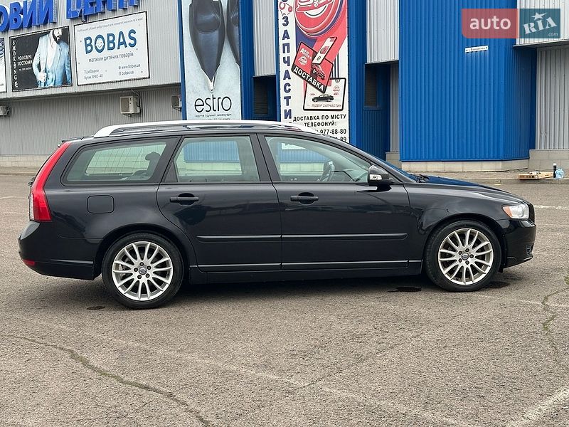 Фото Volvo V50 з оголошення AUTO.RIA