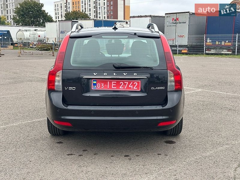 Фото Volvo V50 з оголошення AUTO.RIA