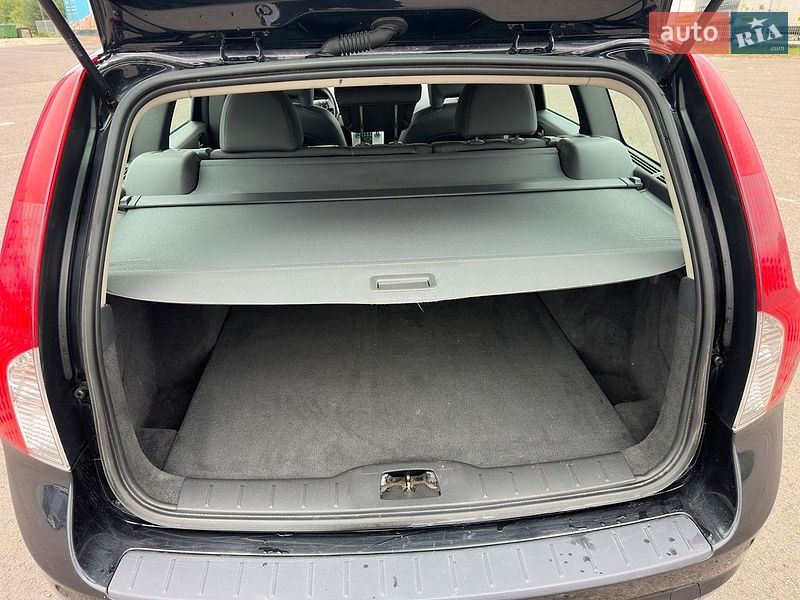 Фото Volvo V50 з оголошення AUTO.RIA