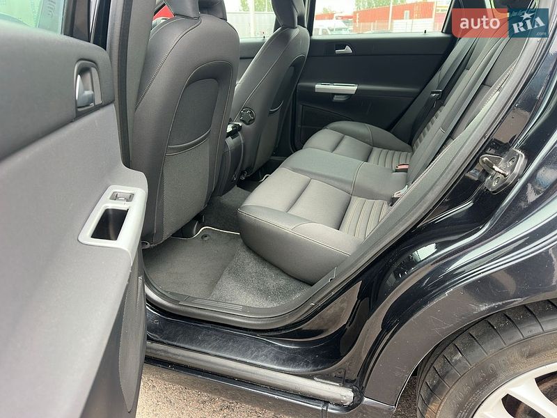 Фото Volvo V50 з оголошення AUTO.RIA