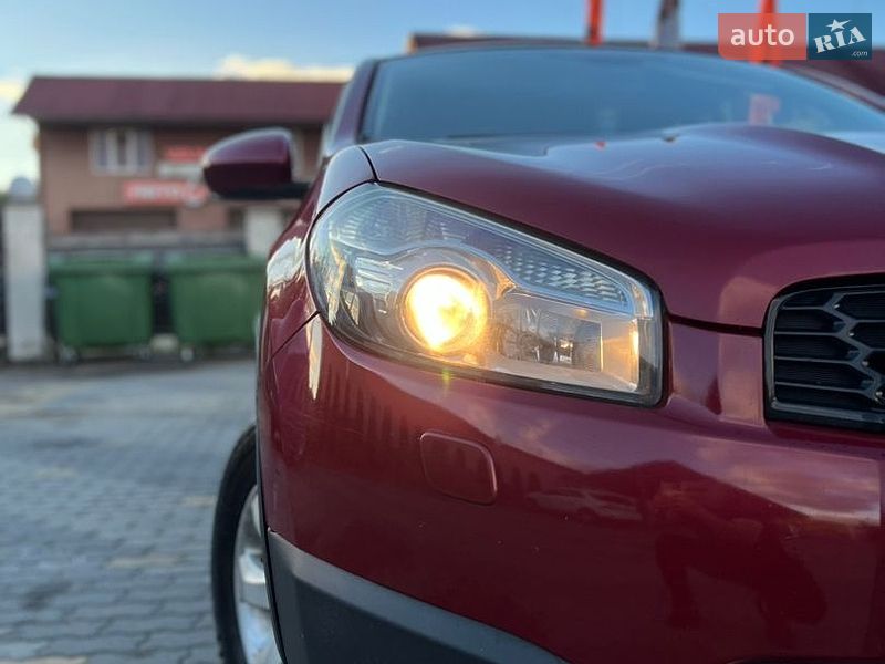 Фото Nissan Qashqai+2 з оголошення AUTO.RIA
