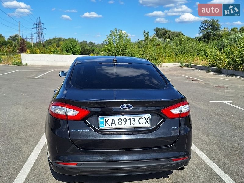Фото Ford Fusion з оголошення AUTO.RIA