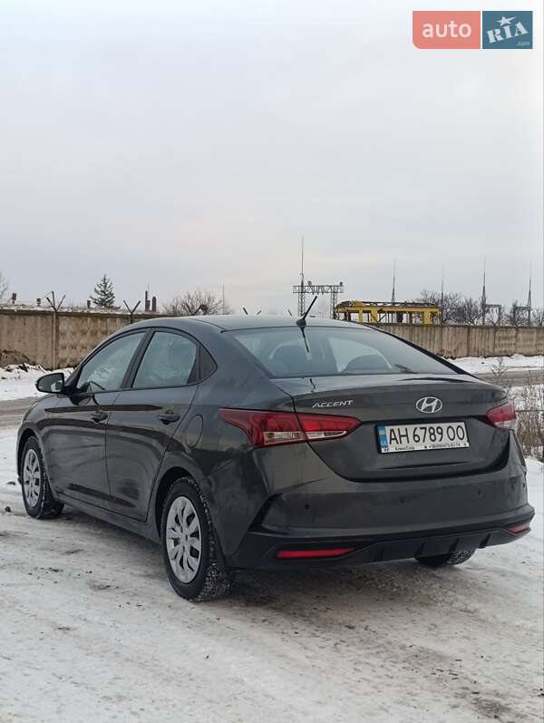 Фото Hyundai Accent з оголошення AUTO.RIA