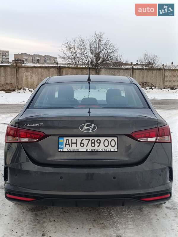 Фото Hyundai Accent з оголошення AUTO.RIA